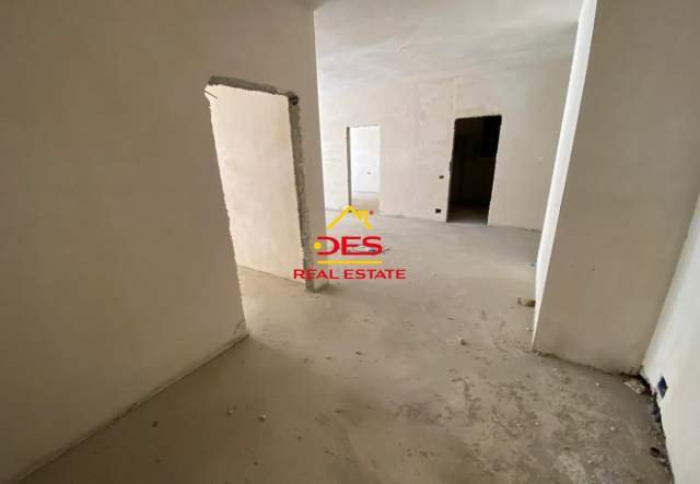 Vlore, ofert apartament 2+1+BLK Kati 4, 130 m² 221.000 Euro (Rruga Dhimiter Konomi, Vlore)