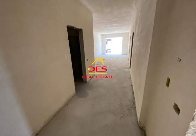 Vlore, ofert apartament 2+1+BLK Kati 4, 130 m² 221.000 Euro (Rruga Dhimiter Konomi, Vlore)