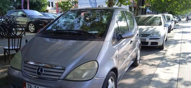 Tirane, shitet makine Mercedes-Benz Class A Viti 2000, 1.400 Euro