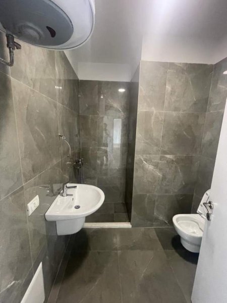 Tirane, jap me qera apartament 2+1+BLK+parkim  Kati 7, 110 m² 450 Euro (ASTIR)Residenca Future Home