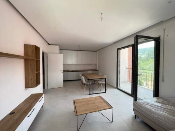 Tirane, shes apartament 2+1+BLK Kati 5, 105 m² 158.000 Euro (kopshti Botanik)