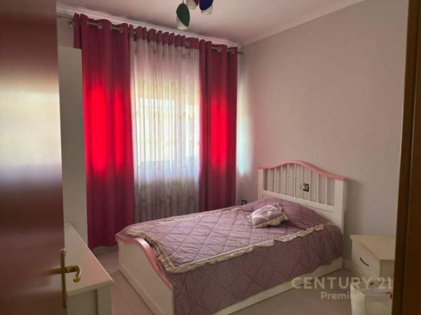 Tirane, jepet me qera apartament 2+1+A+BLK Kati 5, 97 m² 750 Euro (Qender)