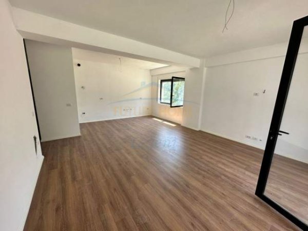 Tirane, shitet apartament 2+1 Kati 1, 117 m² 165.000 Euro (Kodra e Diellit)