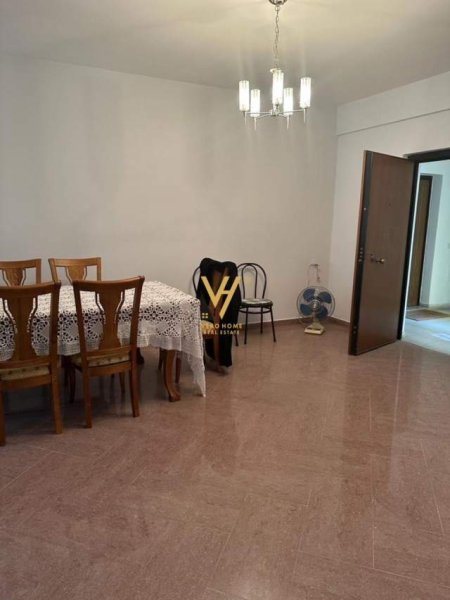 Durres, shitet apartament 3+1 Kati 8, 165 m² 215.000 Euro (NE ZONEN E VOLLGES DURRES)