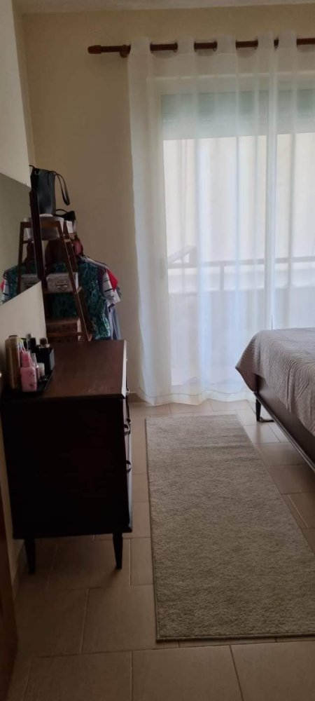 Tirane, jepet me qera apartament 1+1+BLK Kati 2, 65 m² 40.000 Leke (prapa Keshit)