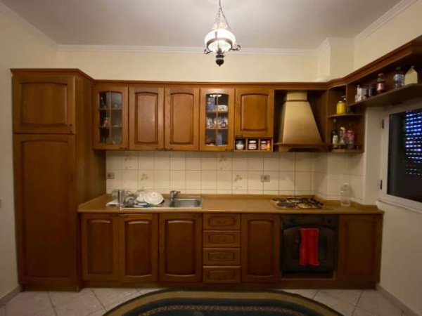 Tirane, shitet apartament 2+1+BLK Kati 2, 107 m² 178.000 Euro (Irfan Tomini)