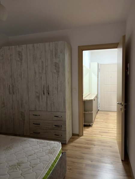 Tirane, jepet me qera apartament 1+1+Aneks+Ballkon Kati 4, 60 m² 520 € / Leke  (Rruga Budi)