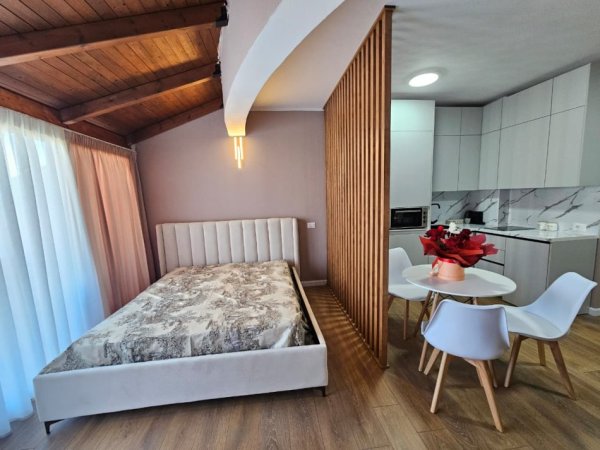 Durres, jepet me qera garsonier 1+1+Aneks+Ballkon Kati 6, 67 m² 400 € 