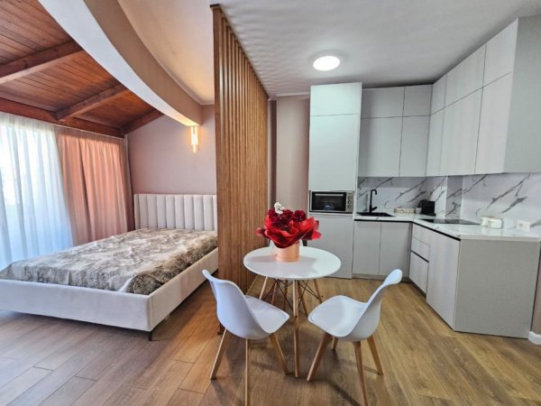 Durres, jepet me qera garsonier 1+1+Aneks+Ballkon Kati 6, 67 m² 400 € 