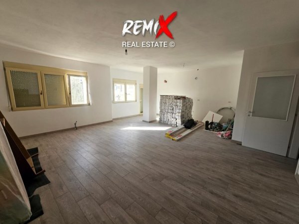 Durres, jepet me qera ambjent biznesi Kati 2, 150 m² 500 € 