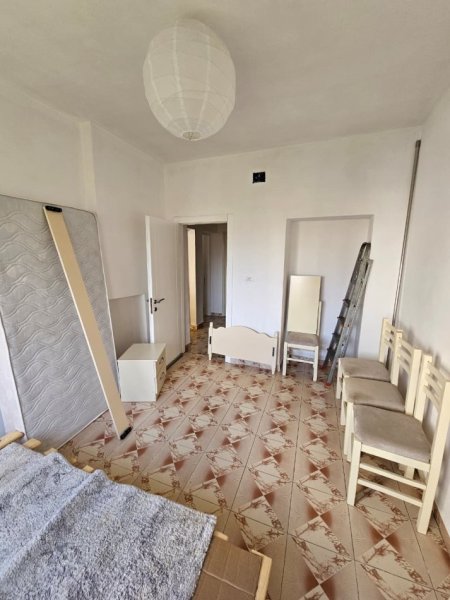 Durres, jepet me qera apartament 2+1+Aneks+Ballkon Kati 1, 60 m² 300 € 