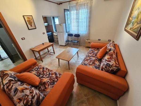 Durres, jepet me qera apartament 2+1+Aneks+Ballkon Kati 1, 80 m² 350 € 