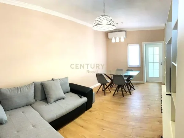 Tirane, jap me qera apartament 2+1 Kati 5, 70 m² 800 € 