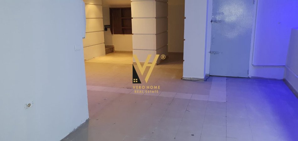 Tirane, jepet me qera ambjent biznesi Kati 0, 171 m² 750 € (VASIL SHANTO)