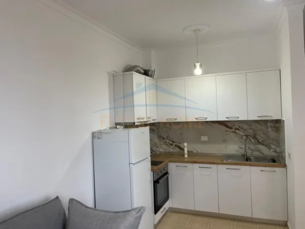 Durres, shitet apartament 1+1+Ballkon Kati 0, 48 m² 60.000 € 