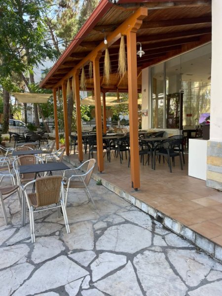 Durres, jepet me qera lokal Kati 0, 75 m² 700 € (Golem)