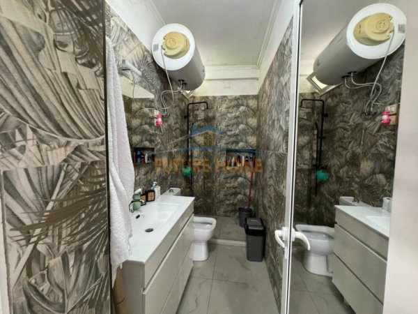 Tirane, shitet shtepi 2+1 , 154 m² 300.000 € (Rruga Siri Kodra)