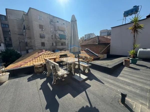 Tirane, shitet shtepi 2+1 , 154 m² 300.000 € (Rruga Siri Kodra)