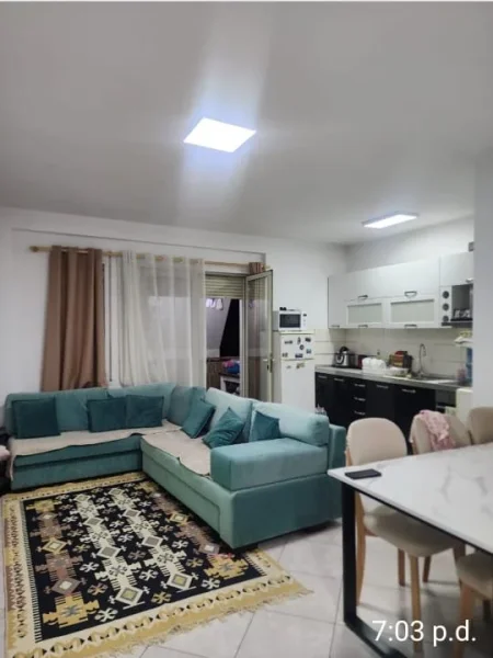 Tirane, shitet apartament 1+1 Kati 5, 75 m² 160.000 € (Ish Parku Autobuzave)