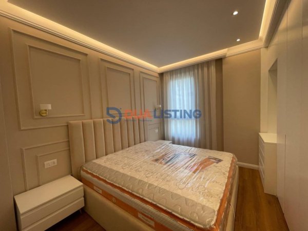 Tirane, jap me qera apartament 2+1 Kati 2, 100 m² 750 € (kinostudio)