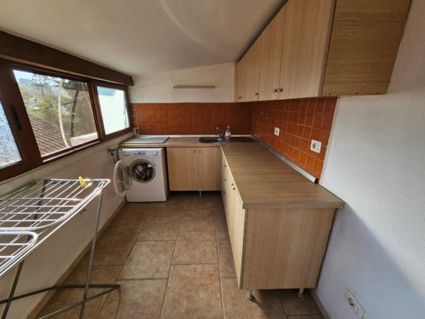 Tirane, jepet me qera 3+1+Ballkon Kati 3, 167 m² 750 € 