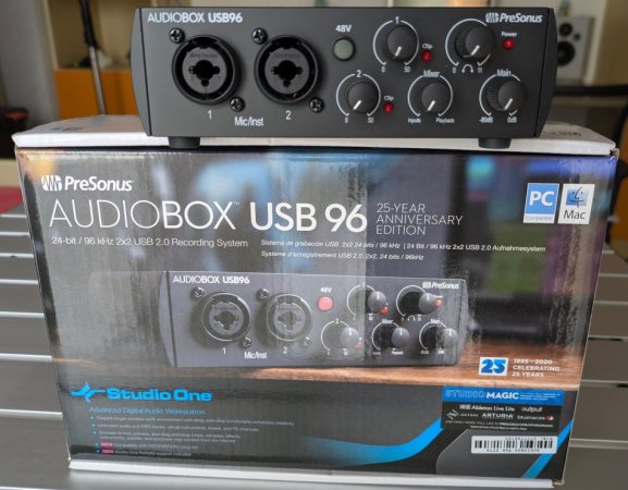 Tirane, shes pajisje per Multimedia Presonus Audiobox usb 96