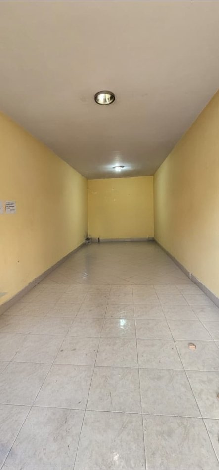 Tirane, shitet ambjent biznesi Kati 0, 70 m² 105.000 € (Sauk)