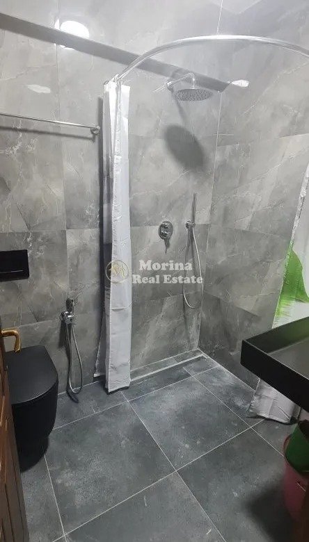 Tirane, jepet me qera apartament 3+1+Aneks Kati 2, 100 m² 500 € (Rruga Dritan Hoxha)