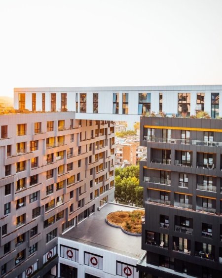 Tirane, shes apartament 2+1 , 102 m² 265.400 € (Square 21)