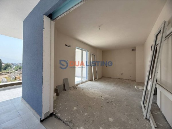 Tirane, shitet apartament 2+1+Ballkon Kati 3, 114 m² 131.882 € (Univers City)