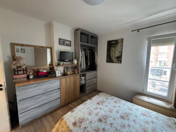 Tirane, shitet apartament 2+1 Kati 2, 72 m² 140.000 € (Kodra e Diellit prane market Aldit)