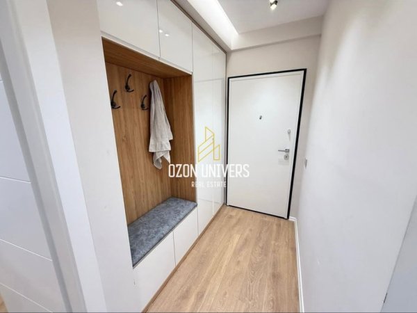 Tirane, jepet me qera apartament 2+1+Ballkon Kati 2, 108 m² 135,000 ALL (Kompleksi FZ , Liqeni i Thatë Tirana, Albania)