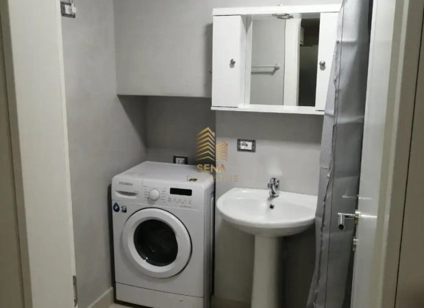Tirane, jepet me qera Vile 2+1 Kati 2, 80 m² 450 € (Rruga Tasim Shehu,)