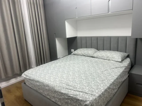Tirane, jap me qera apartament 1+1 Kati 2, 54 m² 450 €