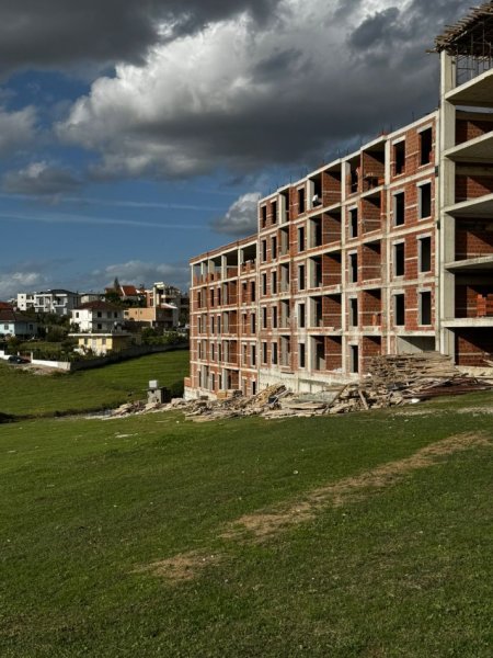 Shitet Super Apartament 2+1 në Paskuqan ,  76.000 €uro ,,,,Jo Kredi