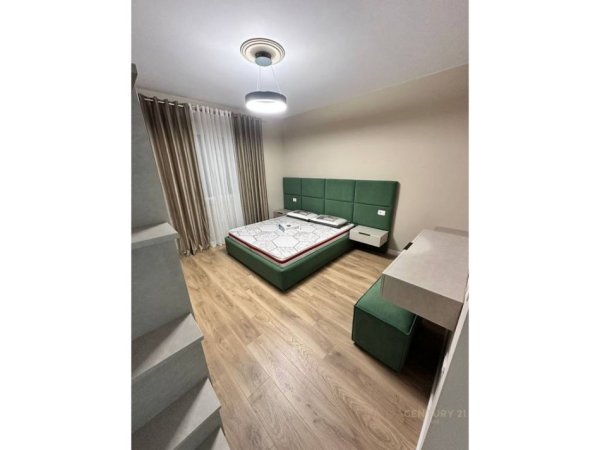 Tirane, shitet apartament 2+1+Aneks+Ballkon Kati 8, 105 m² 168.000 € (Kompleksi Fratari)