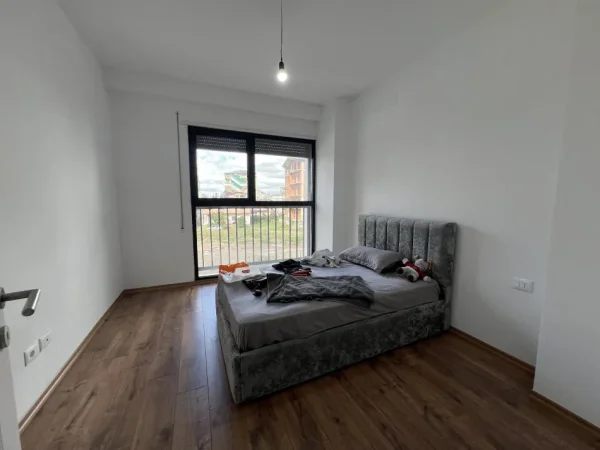 Tirane, shitet apartament 2+1+Ballkon Kati 1, 105 m² 196000 € (Bulevardi i Ri El Bavo)