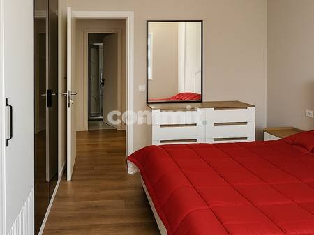 Tirane, jepet me qera apartament 2+1 Kati 4, 90 m² 1.300 € (sheshi skenderbej)