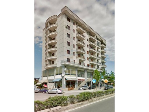 Tirane, shitet apartament 2+1 Kati 4, 125 m² 113.000 € (Kamëz)