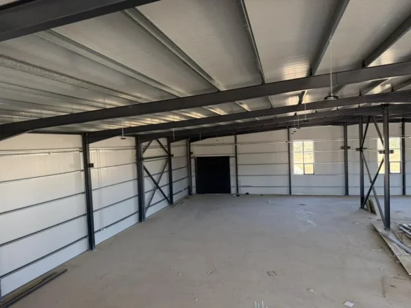 Tirane, jepet me qera magazine Kati 0, 1.294 m² (Vaqarr)