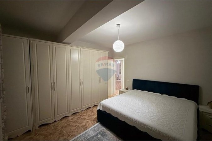 Tirane, shitet apartament 2+1 Kati 2, 115 m² 264.500 € (Stacioni i Trenit, Tiranë)