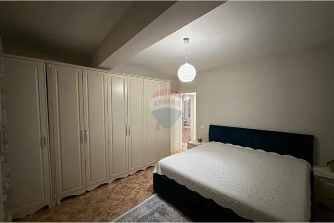 Tirane, shitet apartament 2+1 Kati 2, 115 m² 264.500 € (Stacioni i Trenit, Tiranë)