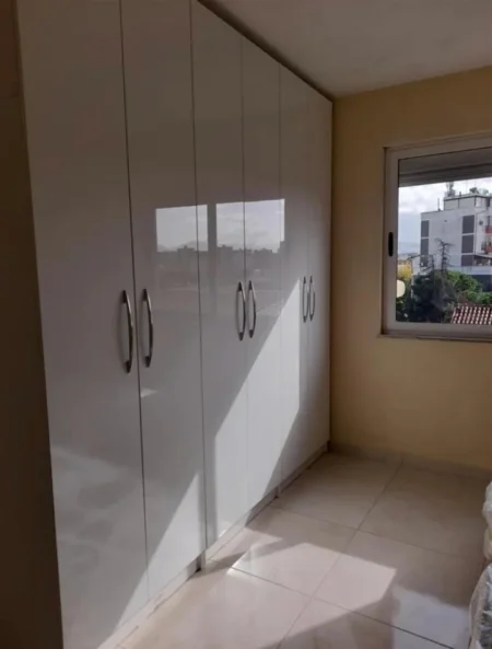 Tirane, jepet me qera apartament 1+1 Kati 6, 60 m² 500 € 