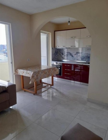 Tirane, jepet me qera apartament 1+1 Kati 6, 60 m² 500 € 