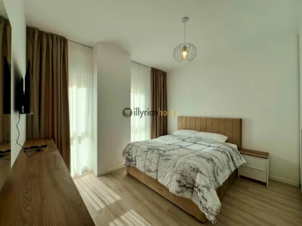 Shqiperi, jepet me qera apartament 2+1+Ballkon , 76 m² 1.000 € (Zogu i Zi)