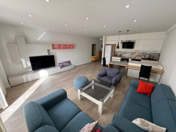 Tirane, jepet me qera apartament 2+1 Kati 0, 150 m² 1.500 € (Residenca Kodra e Diellit 2)