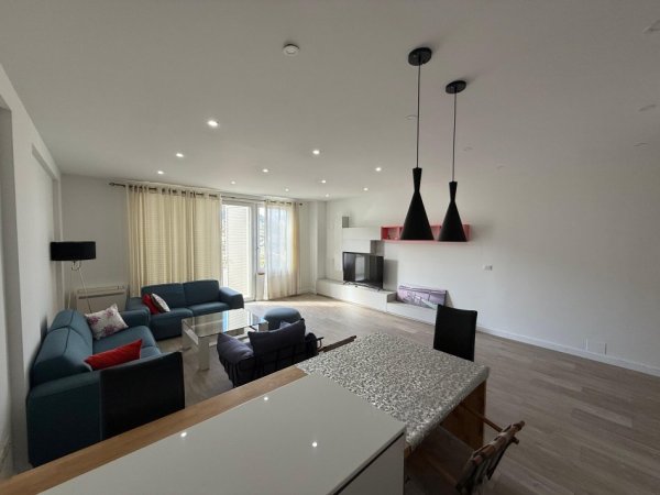 Tirane, jepet me qera apartament 2+1 Kati 0, 150 m² 1.500 € (Residenca Kodra e Diellit 2)