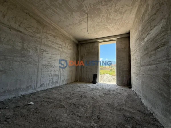 Tirane, shitet apartament 2+1+Ballkon Kati 0, 121 m² (Mjull- Bathore)