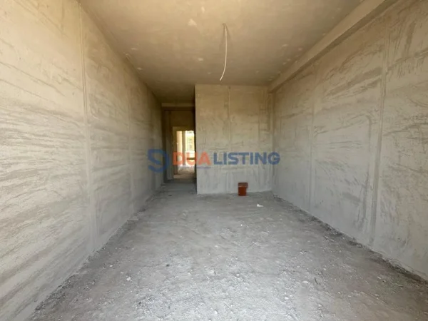 Tirane, shitet apartament 2+1+Ballkon Kati 0, 121 m² (Mjull- Bathore)