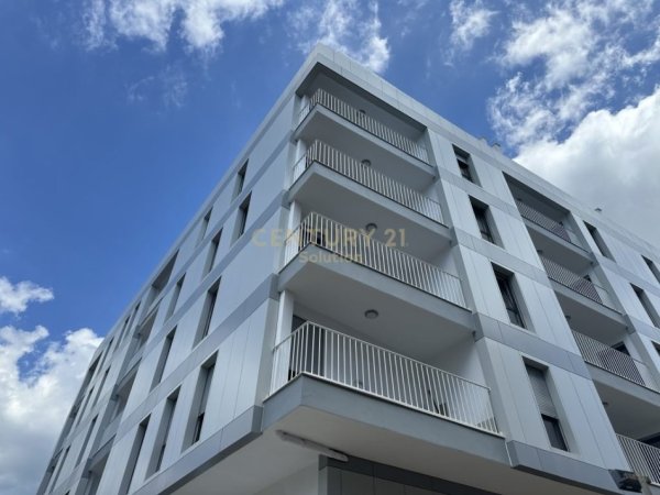 Tirane, shitet apartament 2+1+Ballkon Kati 5, 163 m² 230.000 € 